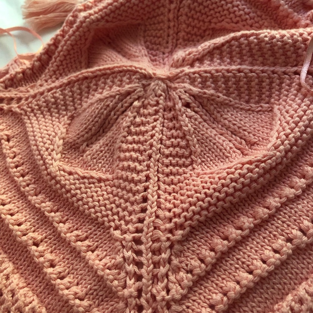 525 America Scoop-Neck Knit Sweater in Dusty Rose